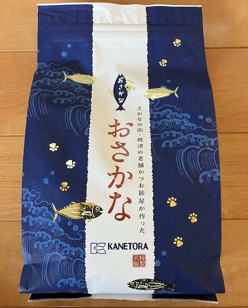 金虎のドッグフードおさかなのパッケージ画像（表面2）