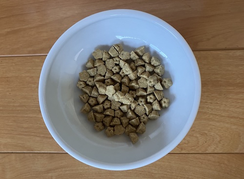 ロータスドッグフードの盛り付け画像