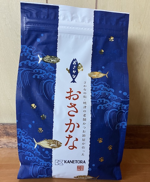 金虎のドッグフードおさかなのパッケージ画像（表面1）