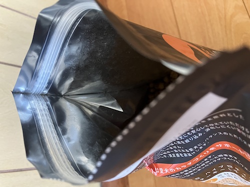 リガロドッグフードのジッパー画像