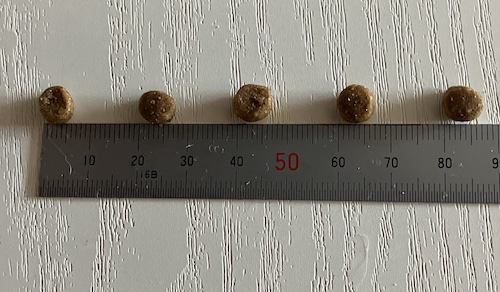 リガロドッグフードの粒の大きさ