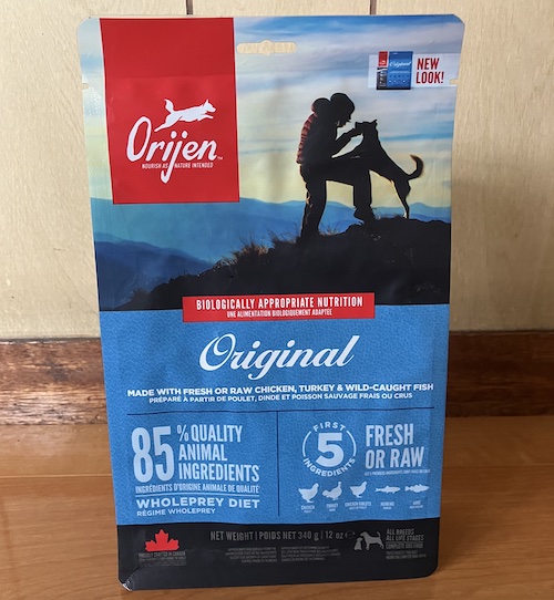 オリジンドッグフードのパッケージ画像（表面1）