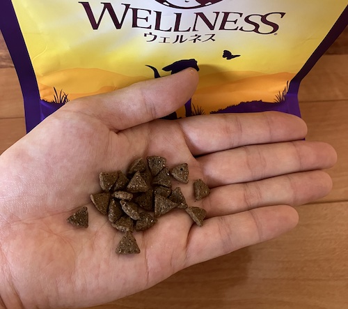 ウェルネスドッグフードの粒