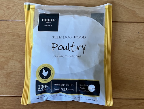 POCHIドッグフードのパッケージ画像(表面3)