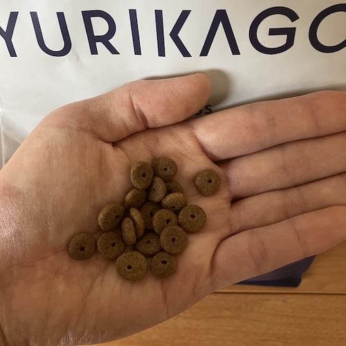 ユリカゴドッグフードの粒