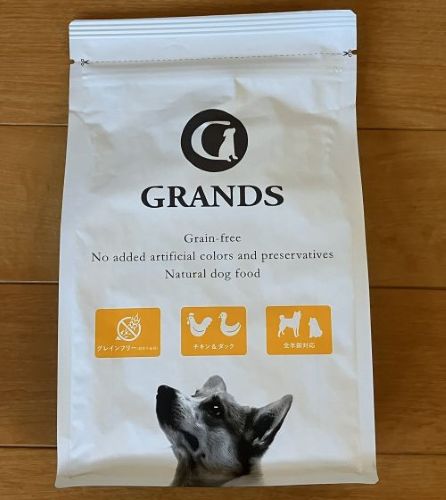 グランツドッグフード チキン&ダックのパッケージ画像(表面2)