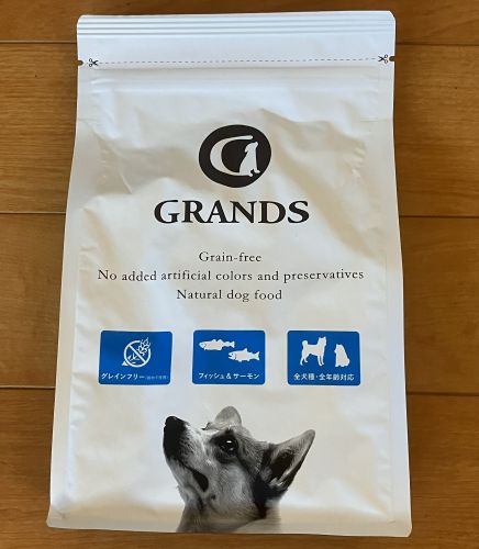 グランツドッグフード フィッシュ&サーモンのパッケージ画像(表面2)